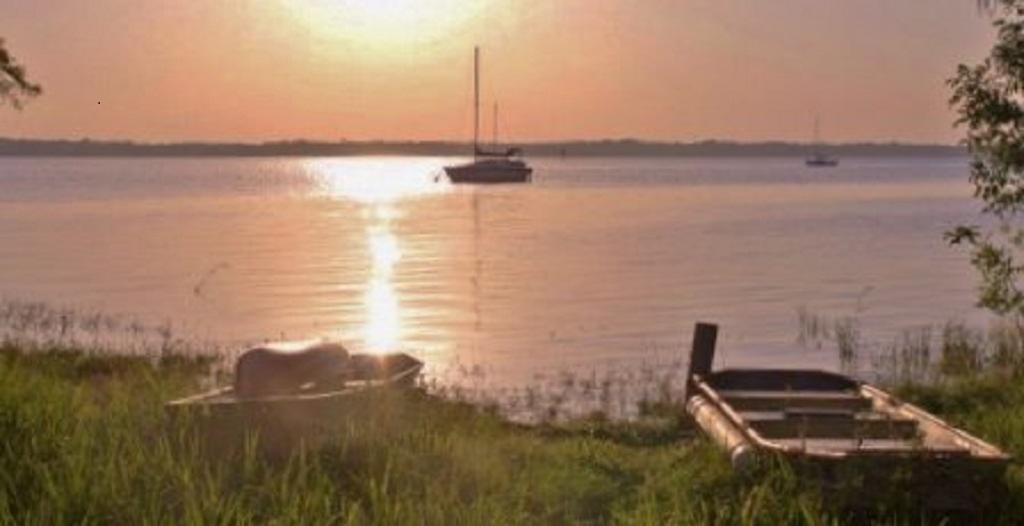 Crystal Cove Riverfront Resort Palatka Extérieur photo